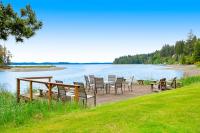The Glen Cove Sand Spit & Guest Cottage - B&B