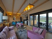 House Momentum - Bed and Breakfast Lovinac