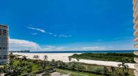 Beachfront I Full Coastal Contemporary Renovation - Bed and Breakfast