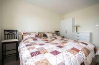 Silver Seaside Apartment - Bed and Breakfast Siófok