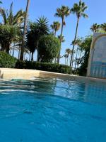 B&B San Roque - Sotogrande, Paseo Del Mar - Bed and Breakfast San Roque