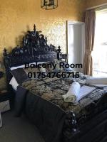 Suite mit Kingsize-Bett und Meerblick