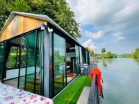 B&B Kanchanaburi - เรือนแพคุณมน-Khun Mon Raft - Bed and Breakfast Kanchanaburi