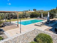Villa Aelia I Modern & Ideal for large groups - B&B Galatas
