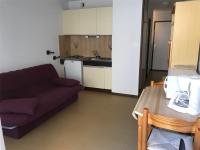 Studio cabine avec piscine, plage à 50m, parking privé, commerces à 400m - FR-1-81-339 - B&B Port Leucate