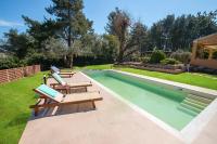 Spyrelia Villa with Private Pool & Outdoor Hot Tub - B&B Dassia