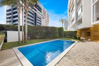 Casa Sol, Fast WIFI, Airco, swimming pool near the Beach Praia Da Rocha - B&B