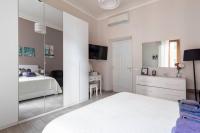 Big Central Room - B&B La Spezia