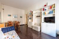 B&B Genova - ALTIDO Cosy family flat near Sturla beach - Bed and Breakfast Genova