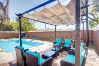 Good Vibes 4 Bedroom with Private Pool, Close to Houston Loop - B&B