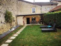 B&B Stenay - GITE LA LOUTRE - Bed and Breakfast Stenay