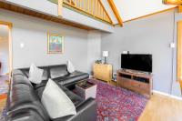 Four bedroom holiday home