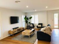 Riverside Urban Apartment - Bed and Breakfast Wagga Wagga