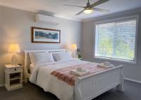B&B Coffs Harbour - On the Hillside - Bed and Breakfast Coffs Harbour
