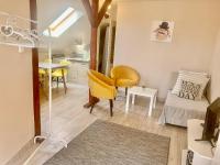 Lelle -kert Apartman 03 - B&B Balatonlelle