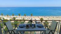 B&B Savona - Maremare, really on the Beach, with private parking - Bed and Breakfast Savona