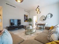 Charming 2Br in Boulevard Crescent - Downtown Dubai - B&B Dubái