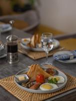 Teal Ahangama - Beach Front Villa - B&B Ahangama