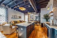 Luxury 8 Bed/4 Ba NuLu Home Private yard/parking - Bed and Breakfast
