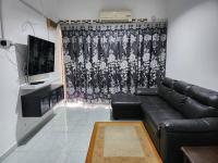 B&B Banting - D'Haja 6 KLIA Sepang with 3 AC & FREE Wi-Fi - Bed and Breakfast Banting