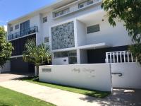 Location, location, location - private apartment - B&B Brisbane