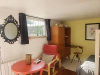 B&B Bron - Studio Buena Vista avec terrasse sur jardin - Bed and Breakfast Bron