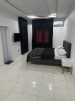 B&B Abuja - THE HAPPY PLACE - Luxurious Apartment with Cozy Rooms, Stunning Views, Smart TVs, and Jet-Fast Internet - Bed and Breakfast Abuja
