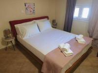 “Marko’s Center Beautiful House” - Chambres d’hôtes Grevedianá