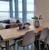 Apartment with Sea View and Terrace