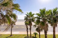 Oceanfront at The Dawns - Bed and Breakfast Galveston