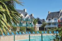 LocaLise au Guilvinec - A28 - Belle vue sur la mer, la piscine et le jardin - - Tout à pied, plages, port, centre, commerces, marché - Wifi inclus - Linge de lit inclus - B&B Guilvinec