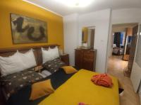 B&B Cracovie - u cioci Lutki urocze mieszkanie z balkonem - Bed and Breakfast Cracovie