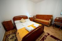 Standard Double Room with Shared Bathroom
