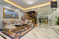 Luxury Homestay Vinhomes Dragonbay Hạ Long - B&B Hạ Long