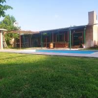 Cabañas en Koslay Ñalala Ivoqué con piscina climatizada en épocas cálidas - B&B Juana Koslay