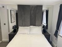 Luxurious 1 Bedroom Guest Suite near MK Centre - B&B Milton Keynes