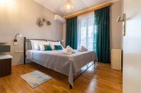 Johnny's Three Bedroom Apartment - Ferienwohnung Nafplion