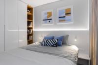 Apartament Bielany 3 min from metro with 5-meals per day diet catering, air conditioning and free parking - B&B Varsovia