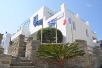 B&B Andros - Karaoulanis Apartments - Bed and Breakfast Andros