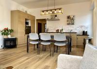 Chaleureux appartement entre lac et montagne - B&B Neuvecelle