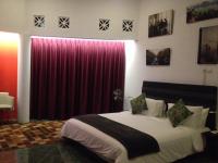 B&B Salatiga - Valhalla Bed & Breakfast - Bed and Breakfast Salatiga