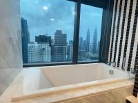 Eaton Residences - Bed and Breakfast Kuala Lumpur