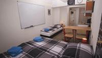 School Apartment - Your Unique Place in Prague by metro Vyšehrad - Chambres d'hôtes Prague