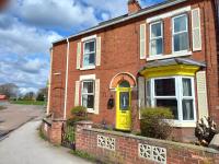 B&B East Retford - Charming 4-Bed Victorian House in Retford - Bed and Breakfast East Retford