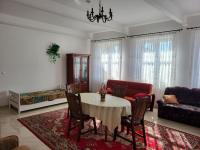 Kwatery pod wieżą - B&B Pogrodzie