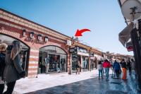 Darni Central Apartments - Bazaar Location With Free Parking - B&B