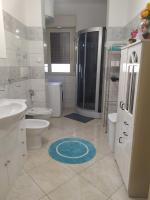 Camera Doppia con Letti Singoli con Bagno Privato Esterno
