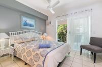 B&B Port Douglas - Lovely Spacious 2 Bedroom 2 Bathroom Townhouse in Resort - Bed and Breakfast Port Douglas