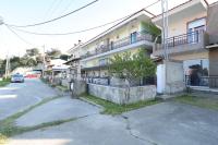 Apartments Spartacus - B&B Políkhronon