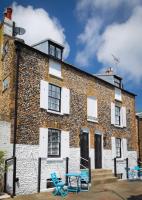 Sandpiper Cottage By The Sea. Broadstairs. - B&B